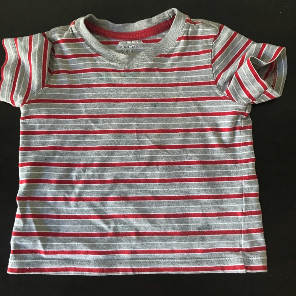 Grey, Red & White Old Navy Short Sleeve Tshirt
